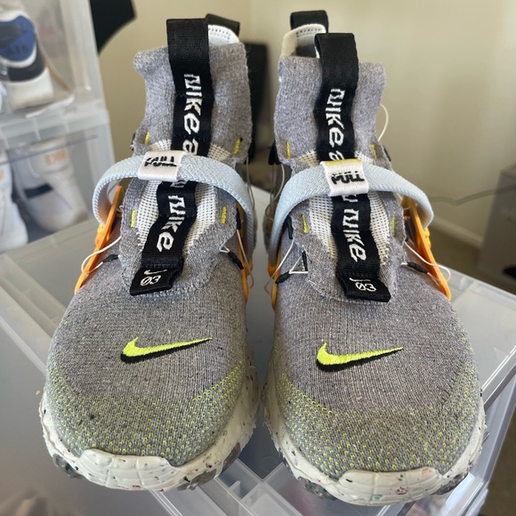 Nike Space Hippie 03 Grey Volt - men’s size 6 - Picture 2 of 4